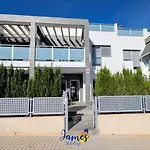 Апартаменты Punta Prima Family With Pool Pp33 Торевьиа