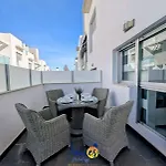 Апартаменты Punta Prima Family With Pool Pp33 Торевьиа
