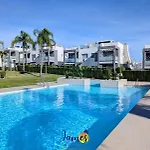 Punta Prima Family With Pool Pp33 Апартаменты Торевьиа