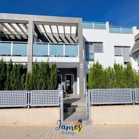 Апартаменты Punta Prima Family With Pool Pp33 Торевьиа