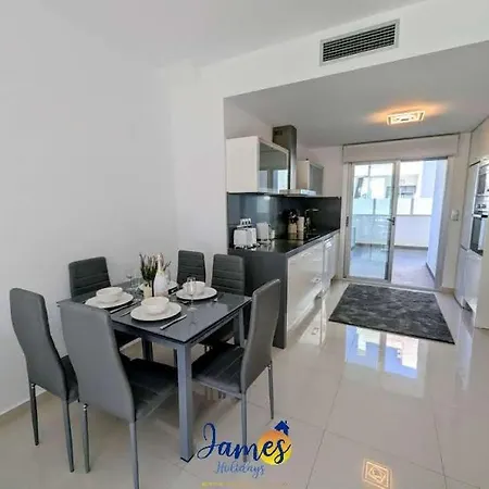 Apartment Punta Prima Family With Pool Pp33 Torrevieja