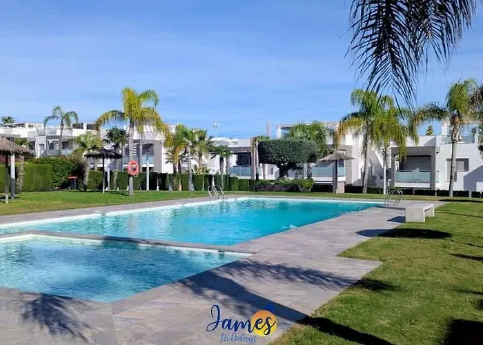 Punta Prima Family With Pool Pp33 Torrevieja