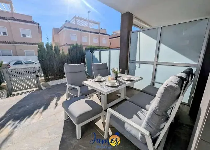 شقة Punta Prima Family With Pool Pp33 *